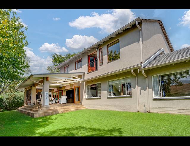 5 BEDROOM HOUSE FOR SALE IN RANDPARK RIDGE